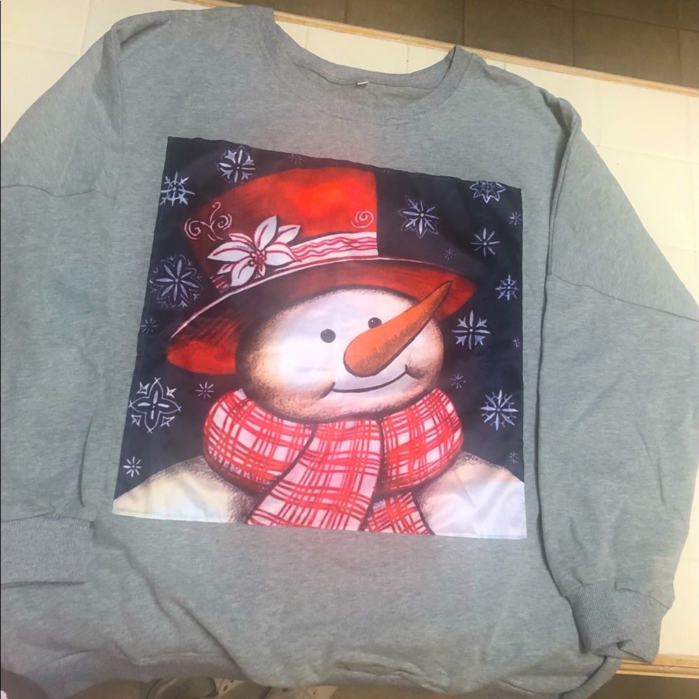 NWOT Christmas Sweatshirt